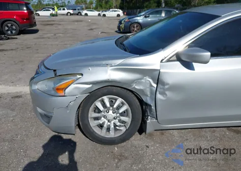 2013 Nissan Altima 2.5 S from USA, damaged, VIN 1N4AL3AP6DC231102
